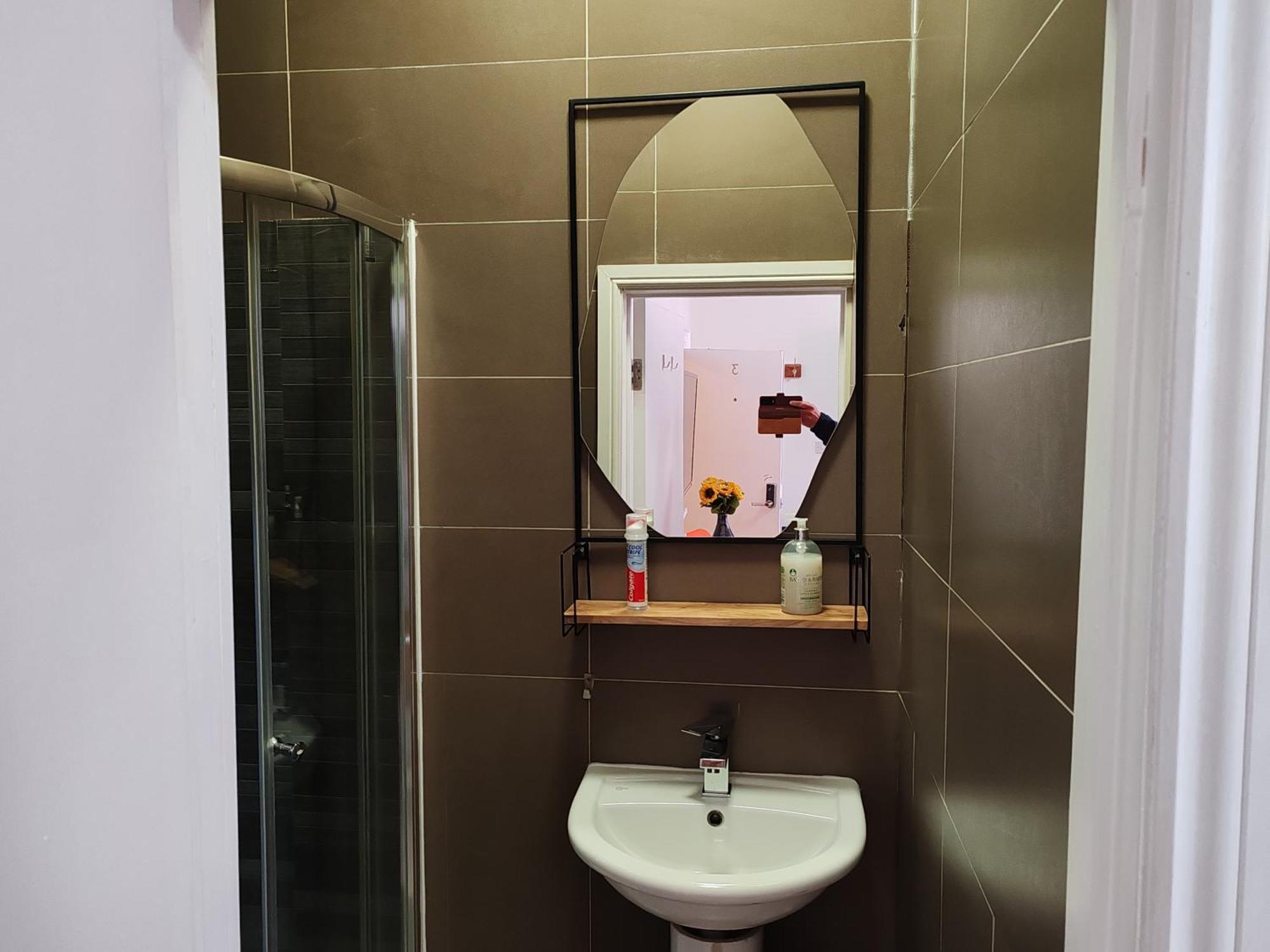 Kilburn High Road Studio Apartments Londyn Zewnętrze zdjęcie