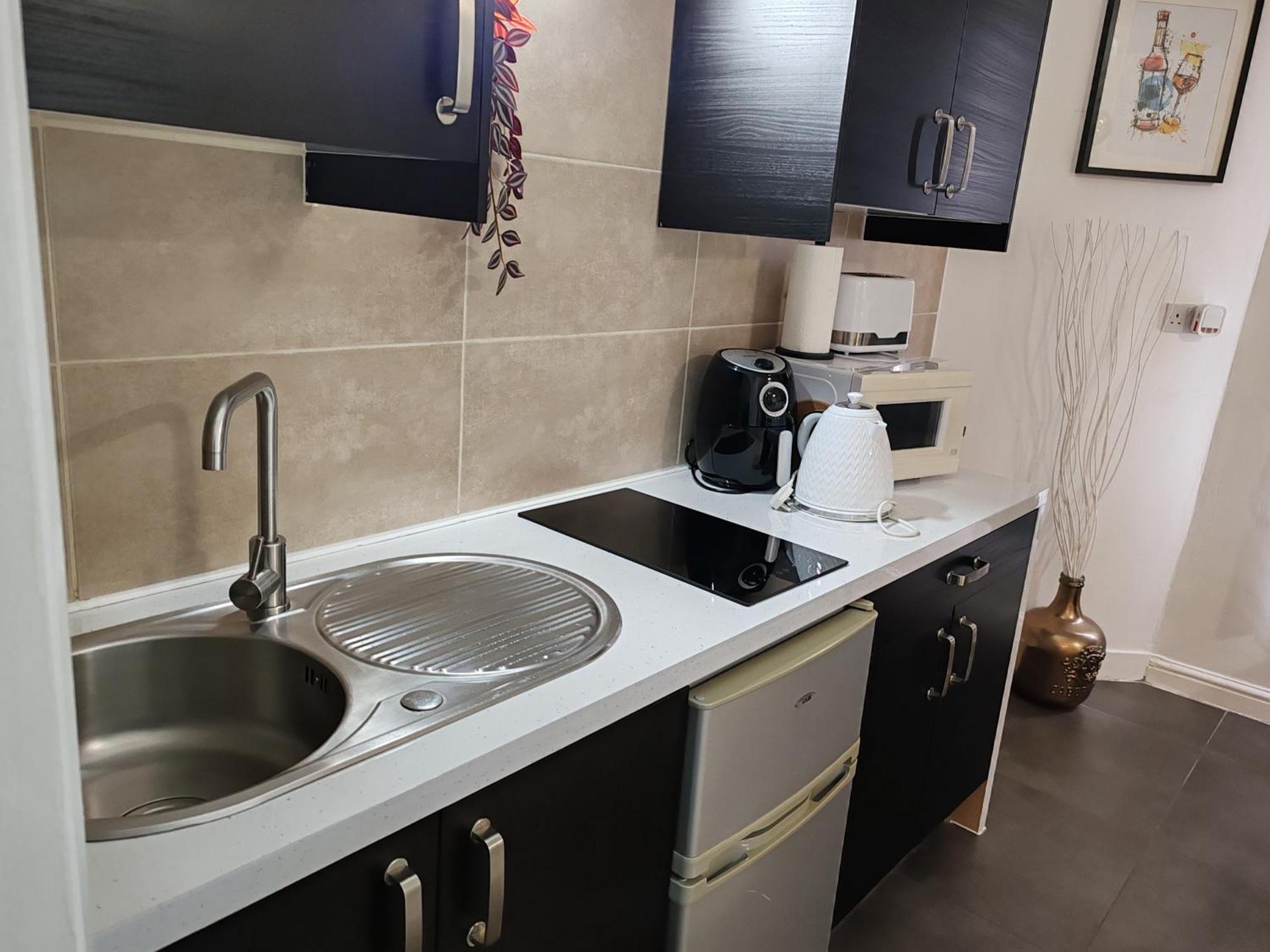 Kilburn High Road Studio Apartments Londyn Zewnętrze zdjęcie