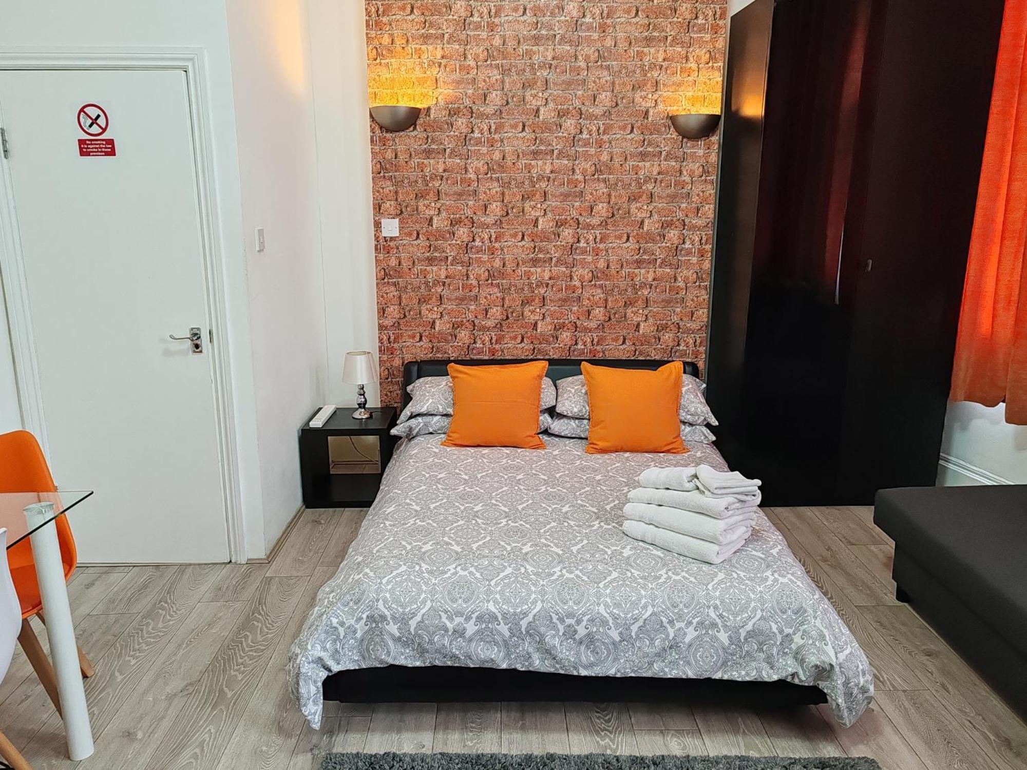 Kilburn High Road Studio Apartments Londyn Zewnętrze zdjęcie