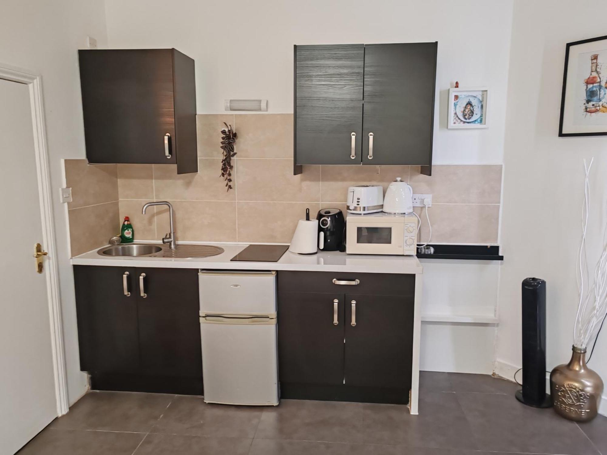 Kilburn High Road Studio Apartments Londyn Zewnętrze zdjęcie