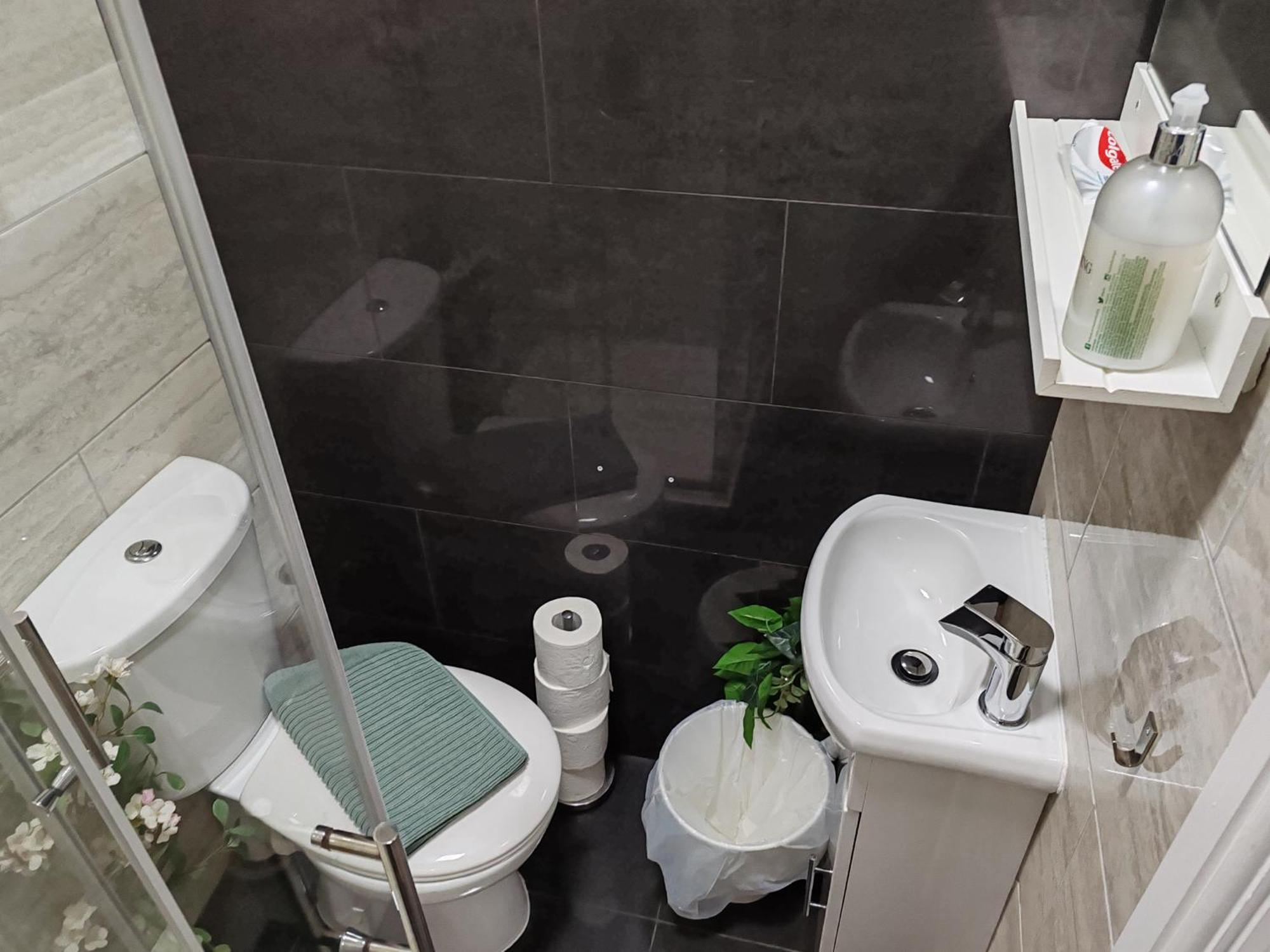 Kilburn High Road Studio Apartments Londyn Zewnętrze zdjęcie